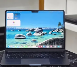 New Laptop Apple MacBook Air 2022 M2 8GB Apple M2 SSD 256GB