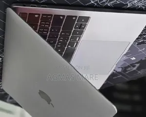 New Laptop Apple MacBook Pro 2019 16GB Intel Core i7 SSD 256GB
