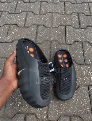 Nike Mind 001 Slides