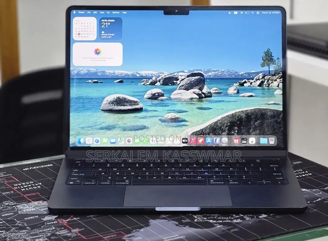 New Laptop Apple MacBook Air 2022 M2 8GB Apple M2 SSD 256GB