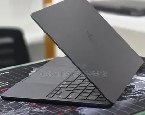 New Laptop Apple MacBook Air 2022 M2 8GB Apple M2 SSD 256GB