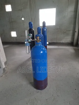 Oxygen Cylinder Built From Durable Materials and Tested for Safety