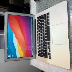 New Laptop Apple MacBook 8GB Intel Core i5 SSD 128GB