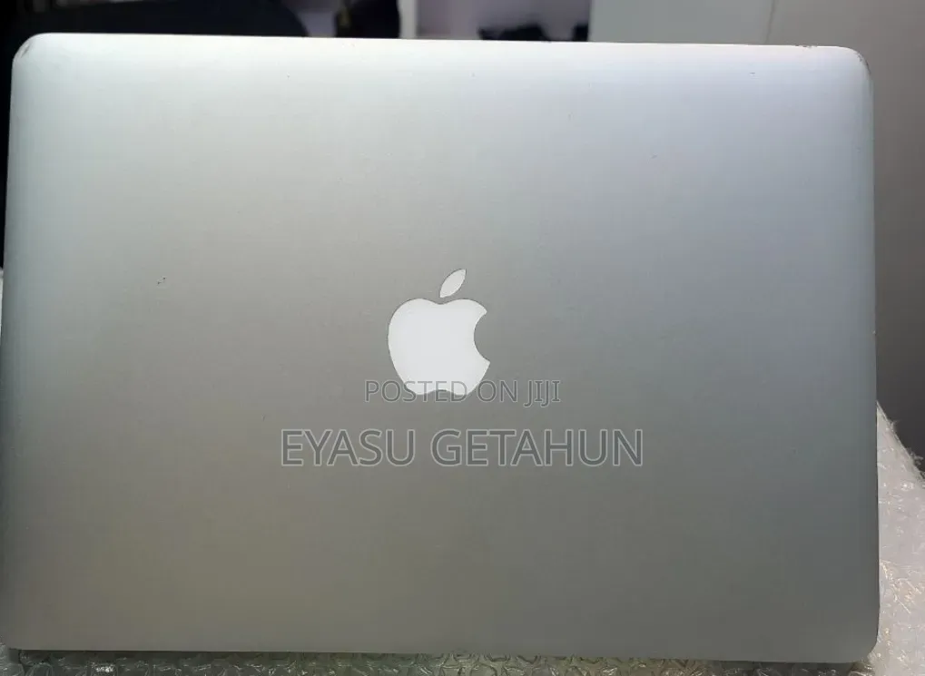 New Laptop Apple MacBook Air 2017 8GB Intel Core i5 SSD 128GB