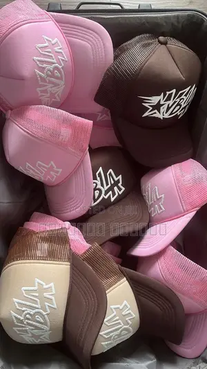 Custom Embroidered Caps | Personalized Snapback Baseball Hats