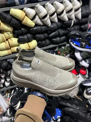 Replica Casual Knit Slip on Sneakers