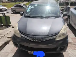 Toyota Avanza 2013 Black