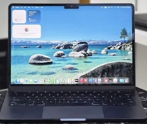 New Laptop Apple MacBook Air 2022 M2 8GB Apple M2 SSD 256GB