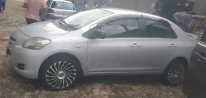 Toyota Yaris 2008 Silver