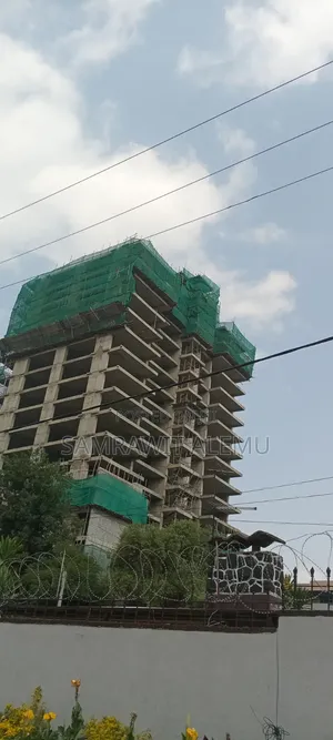 2bdrm Apartment in ትሮፒካል, Kirkos for sale