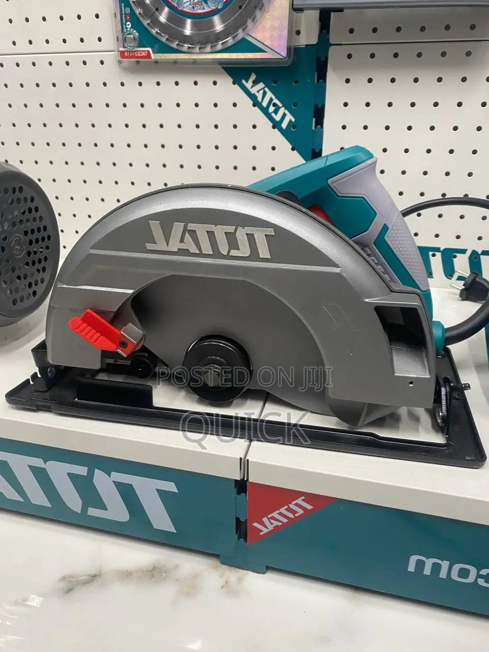Total 2200w Circural Saw