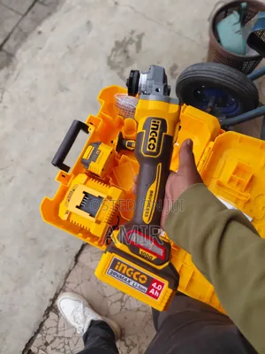 Rechargeable Angle Grinder 20V Ingco