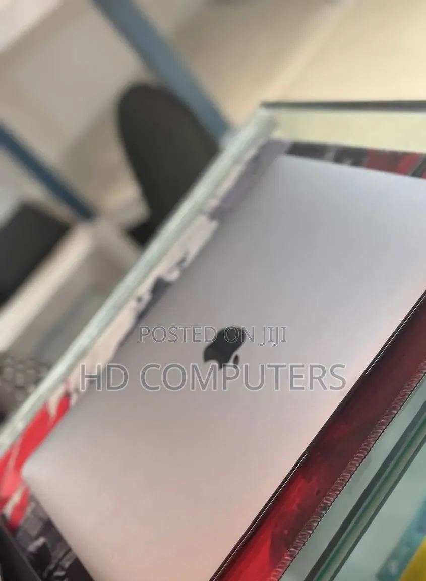 New Laptop Apple MacBook Air 2020 M1 8GB Apple M1 SSD 256GB