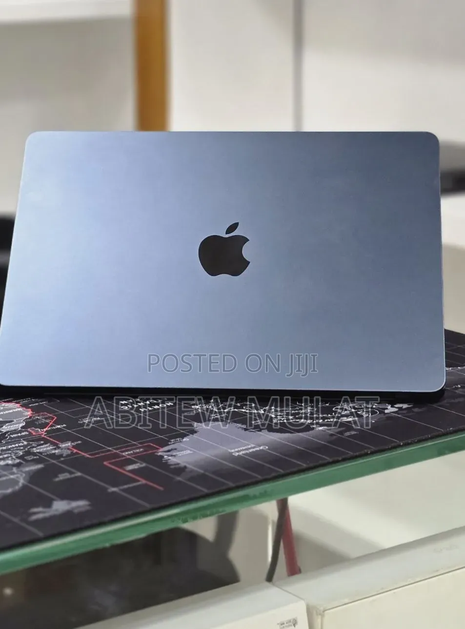 New Laptop Apple MacBook Air 2022 M2 8GB Apple M2 SSD 256GB