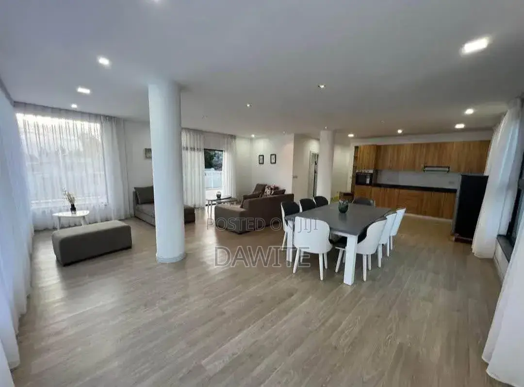 3bdrm Apartment in የግል, Bole for sale