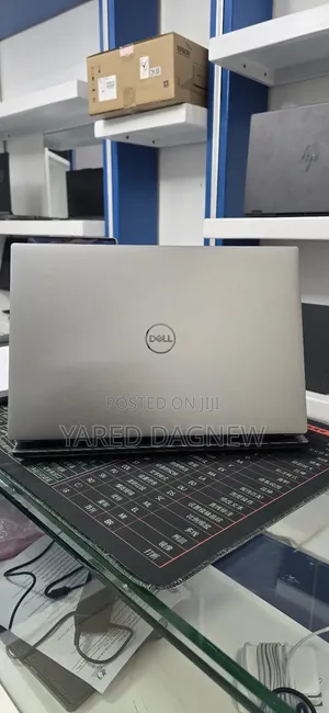 New Laptop Dell Precision 5560 16GB Intel Core i7 SSD 512GB