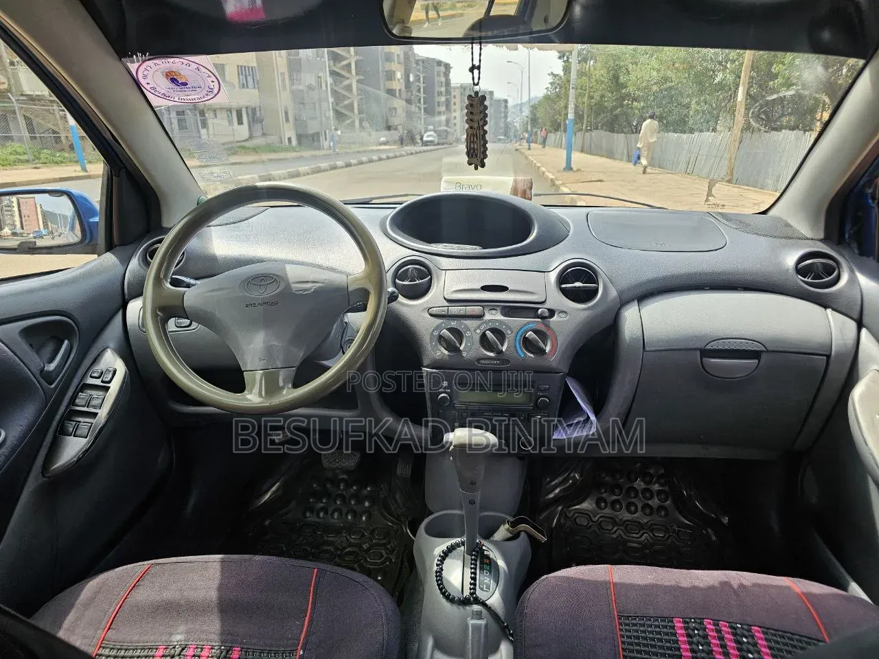 Toyota Vitz 2001 Blue