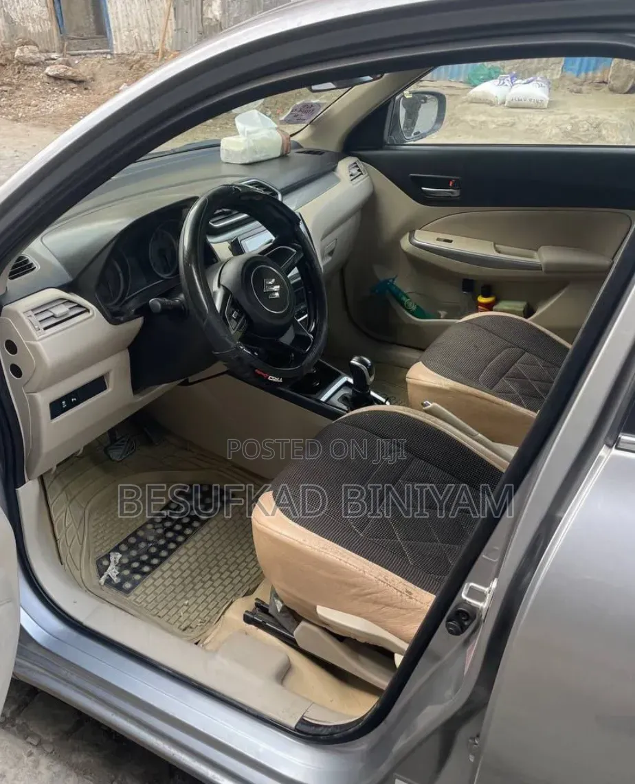Suzuki Dzire 2021 Silver