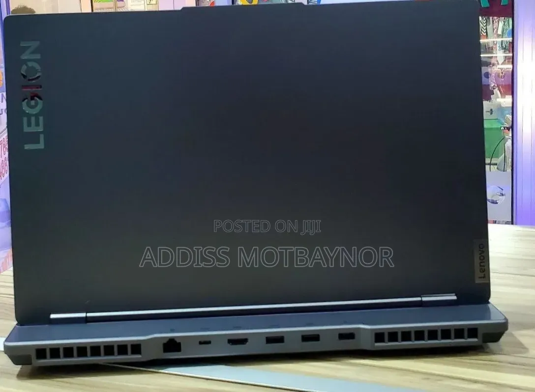 New Laptop Lenovo Legion 5 16GB AMD Ryzen 7 SSD 512GB