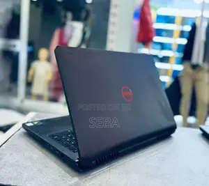 Laptop Dell Inspiron 15 7567 Gaming 16GB Intel Core i5 SSD 256GB