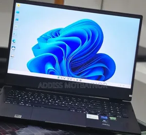 New Laptop HP Omen 15 16GB Intel Core i9 SSD 512GB