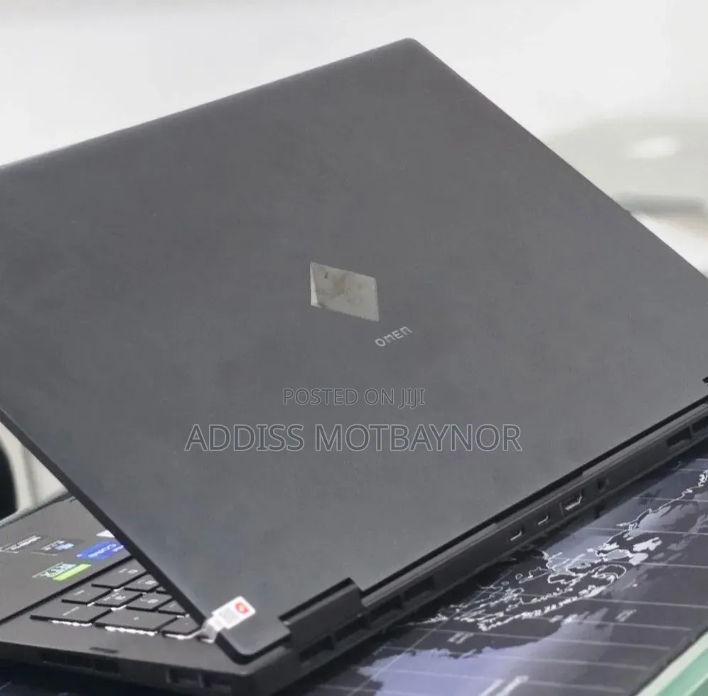 New Laptop HP Omen 15 16GB Intel Core i9 SSD 512GB