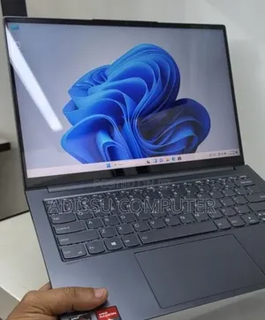 New Laptop Lenovo Yoga 2 16GB AMD Ryzen 7 SSD 512GB