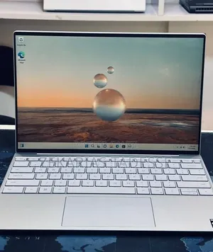 New Laptop Dell XPS 13 16GB Intel Core i5 SSD 512GB