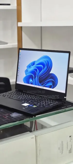 New Laptop HP Omen 16 16GB Intel Core i9 SSD 512GB
