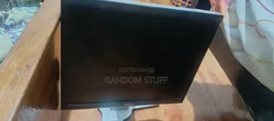 Dell 17' Monitor White