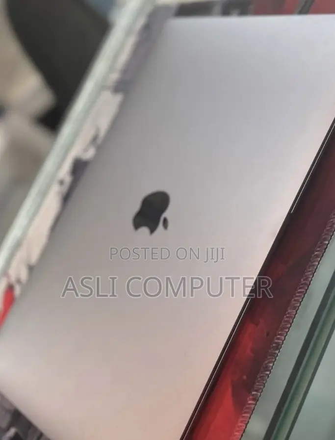 New Laptop Apple MacBook Air 2020 M1 8GB Apple M1 SSD 256GB