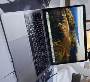 New Laptop Apple MacBook Air 2019 8GB Intel Core i5 SSD 128GB