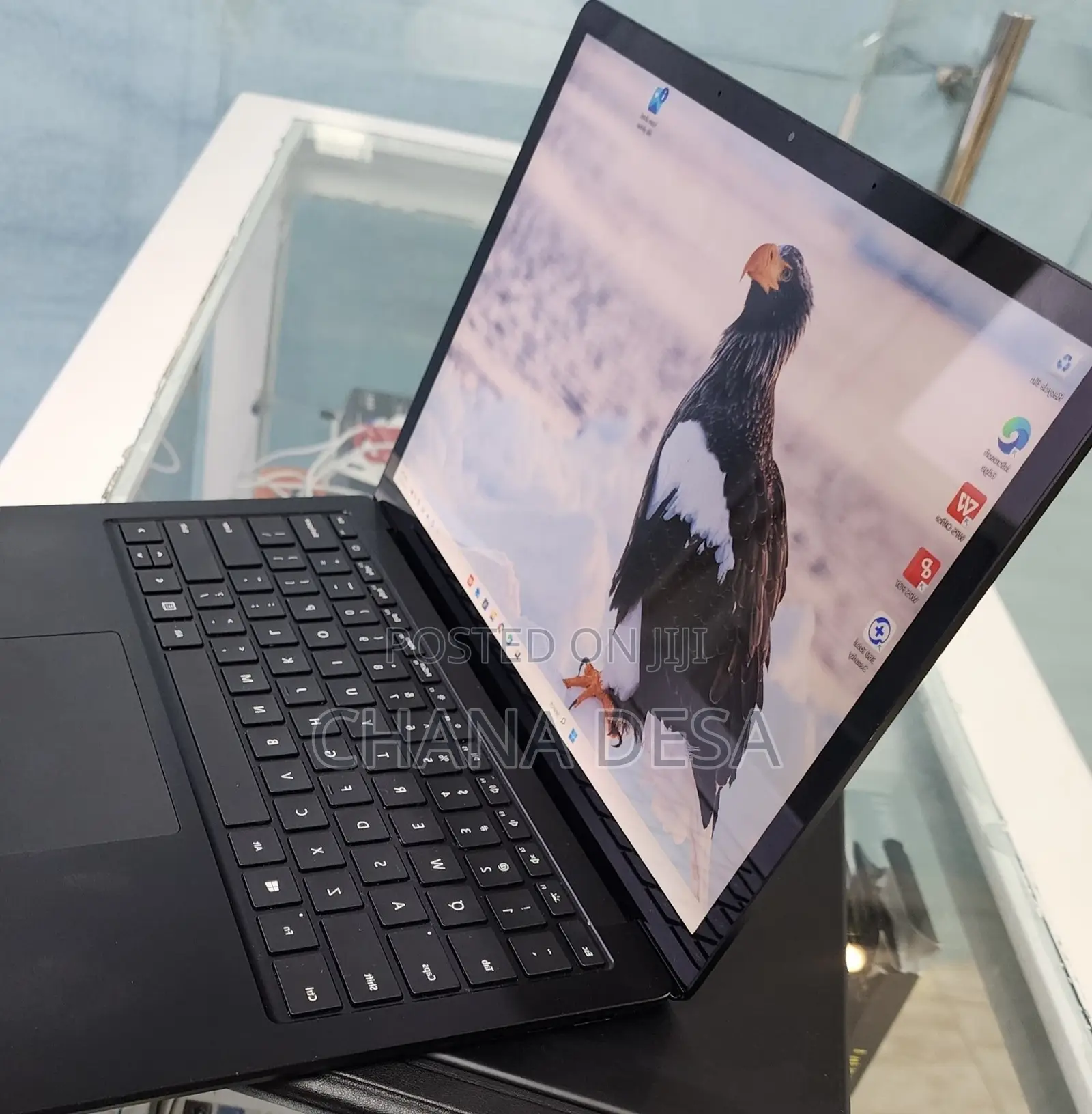 New Laptop Microsoft Surface Book 3 8GB Intel Core i5 SSD 256GB