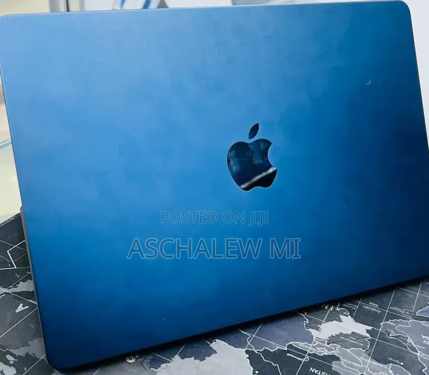 New Laptop Apple MacBook Air 2022 M2 16GB Apple M2 SSD 512GB