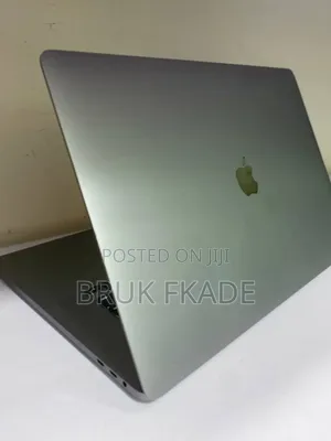 New Laptop Apple MacBook Pro 2019 16GB Intel Core i9 SSD 1T