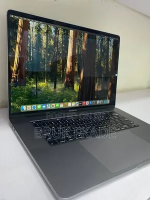 New Laptop Apple MacBook Pro 2019 16GB Intel Core i9 SSD 1T