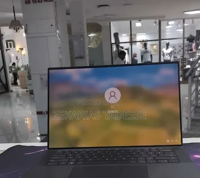 New Laptop Dell XPS 15 16GB Intel Core i7 SSD 512GB