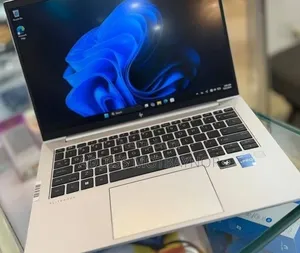 New Laptop HP EliteBook 840 16GB Intel Core i5 SSD 512GB