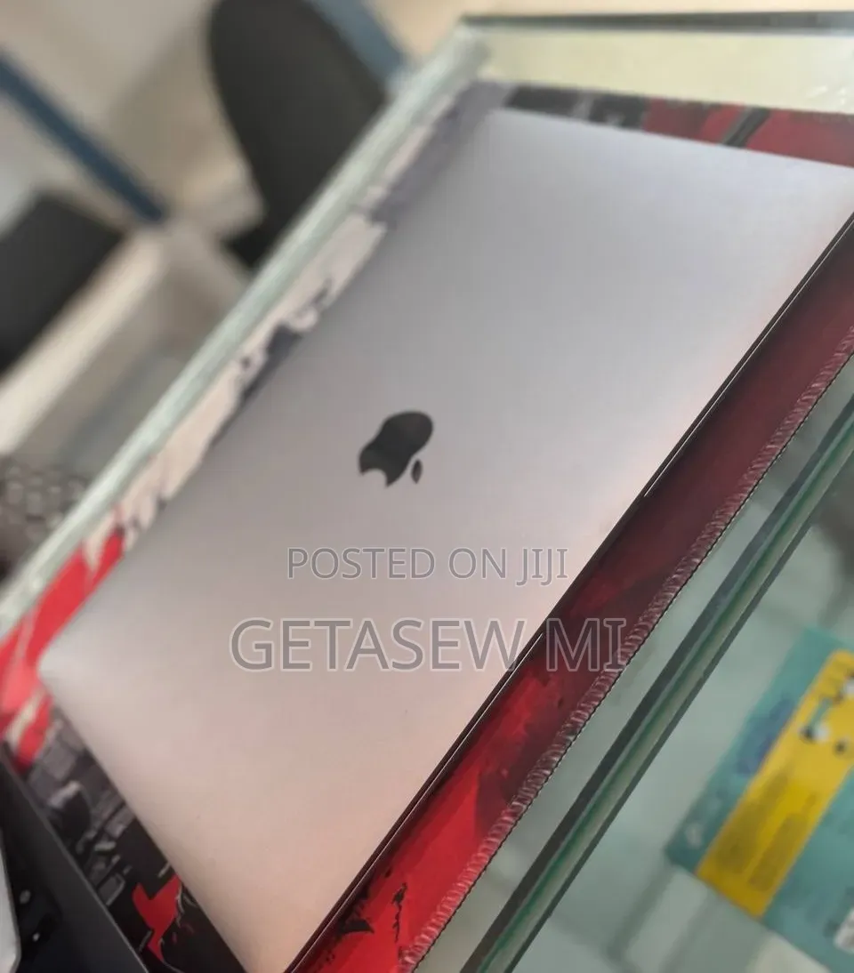 New Laptop Apple MacBook Air 2020 M1 8GB Apple M1 SSD 256GB