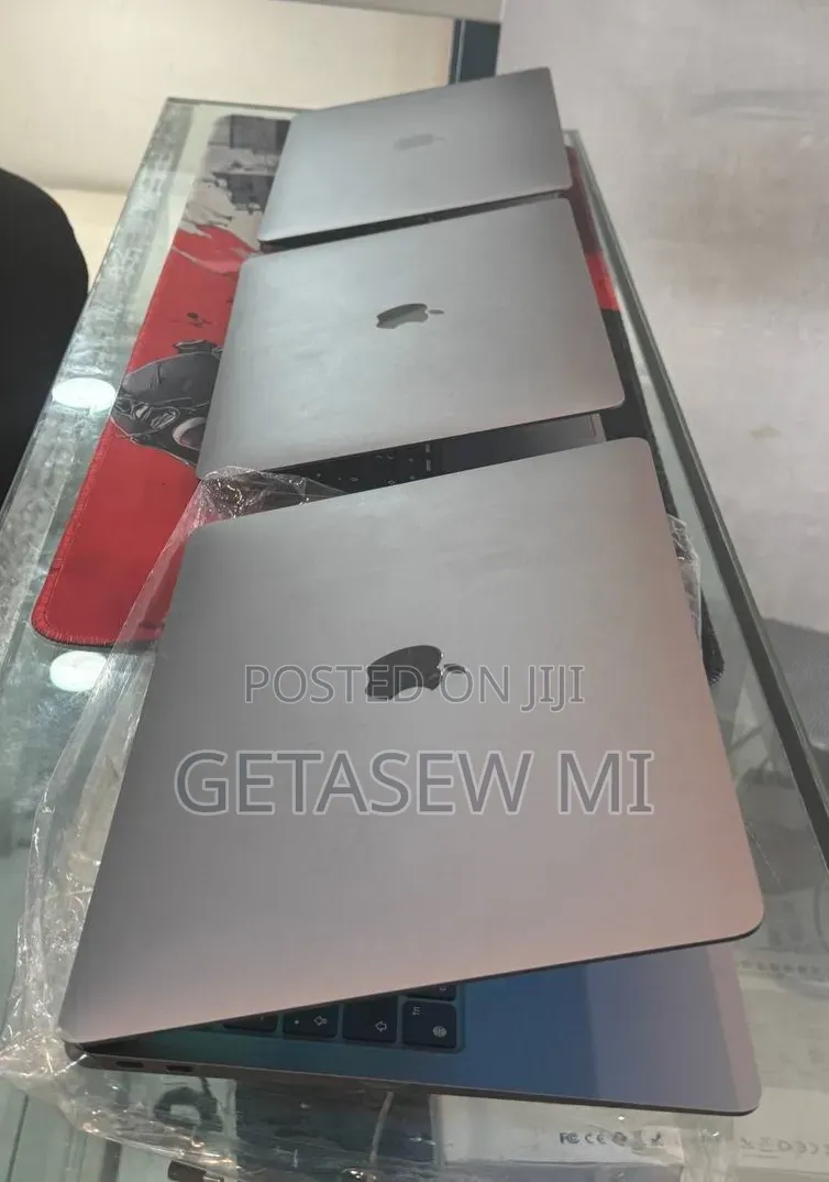 New Laptop Apple MacBook Air 2020 M1 8GB Apple M1 SSD 256GB