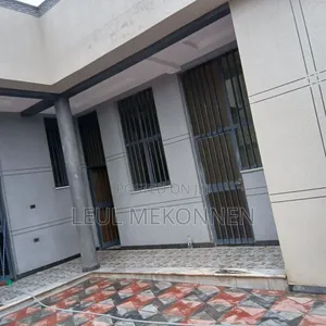 Furnished 4bdrm Villa in Cholo, Oromia-Finfinne for sale
