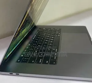 New Laptop Apple MacBook Pro 2019 16GB Intel Core i9 SSD 1T