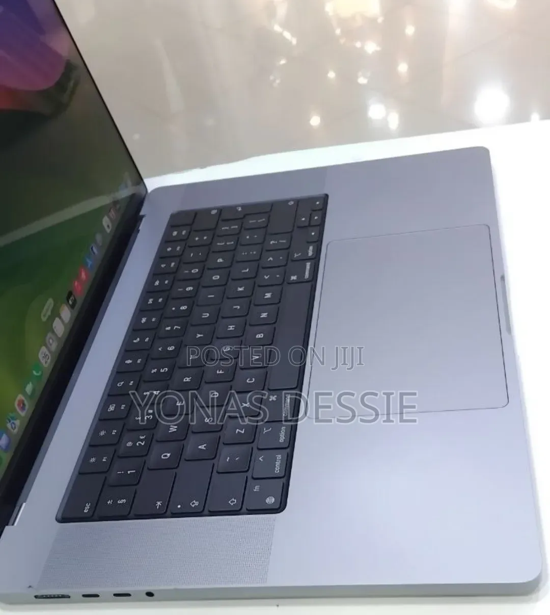New Laptop Apple MacBook Pro 2021 M1 Max 64GB SSD 1T
