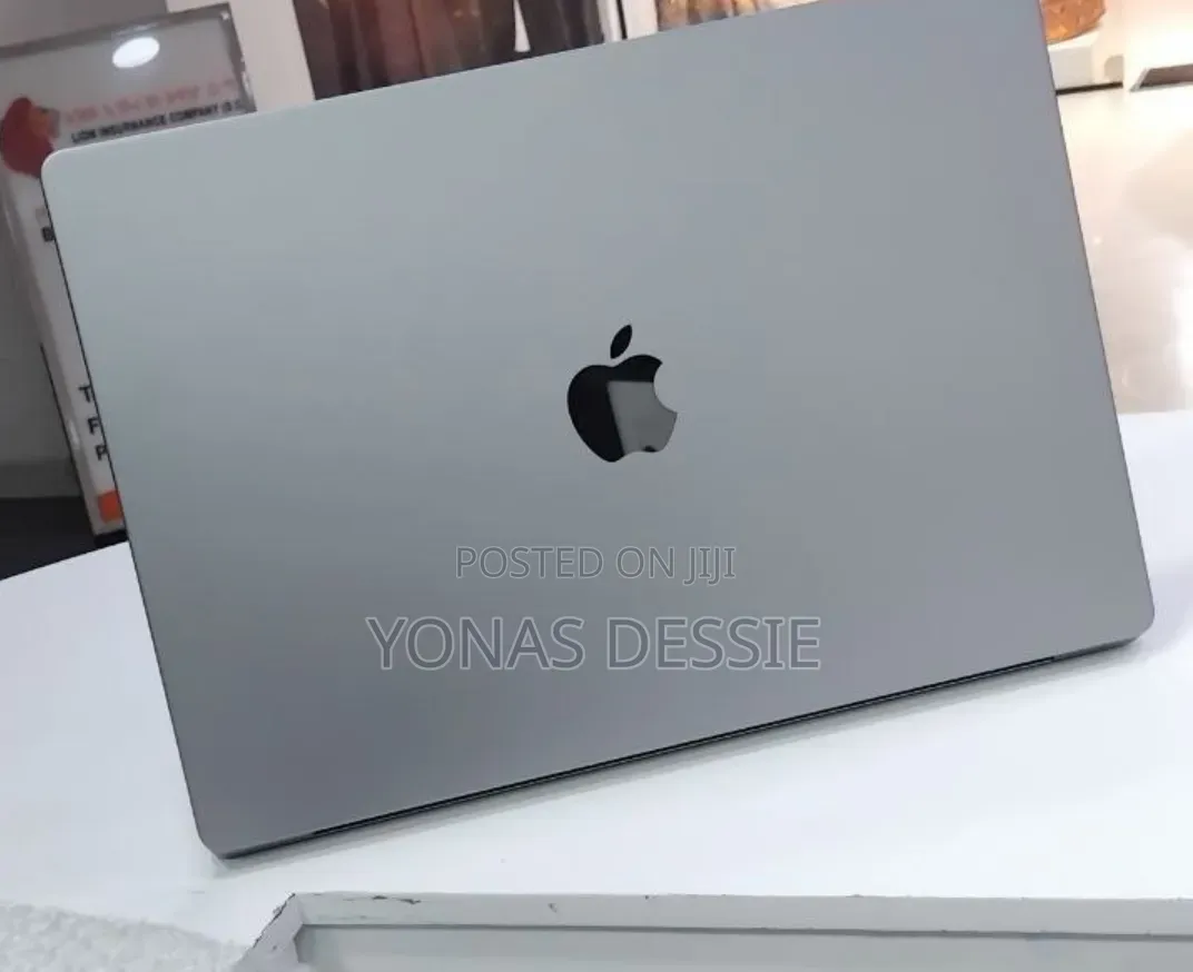 New Laptop Apple MacBook Pro 2021 M1 Max 64GB SSD 1T