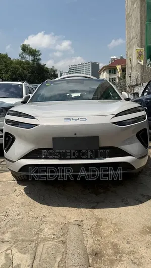New BYD Seal 6 EV 2025 White