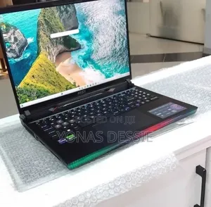 New Laptop MSI Raider GE68HX 13VI-202US 32GB Intel Core i9 SSD 1T