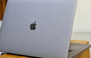 New Laptop Apple MacBook Pro 2018 32GB Intel Core i9 SSD 2T