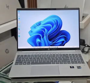 New Laptop HP Pavilion 15 16GB Intel Core i7 SSD 1T