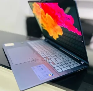 New Laptop Asus VivoBook S15 S510UA 16GB Intel Core Ultra 7 SSD 512GB
