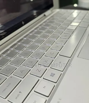 New Laptop HP Spectre X360 13 8GB Intel Core i7 SSD 512GB